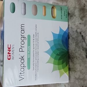 GNC Womens Vitapak Program 50 Plus